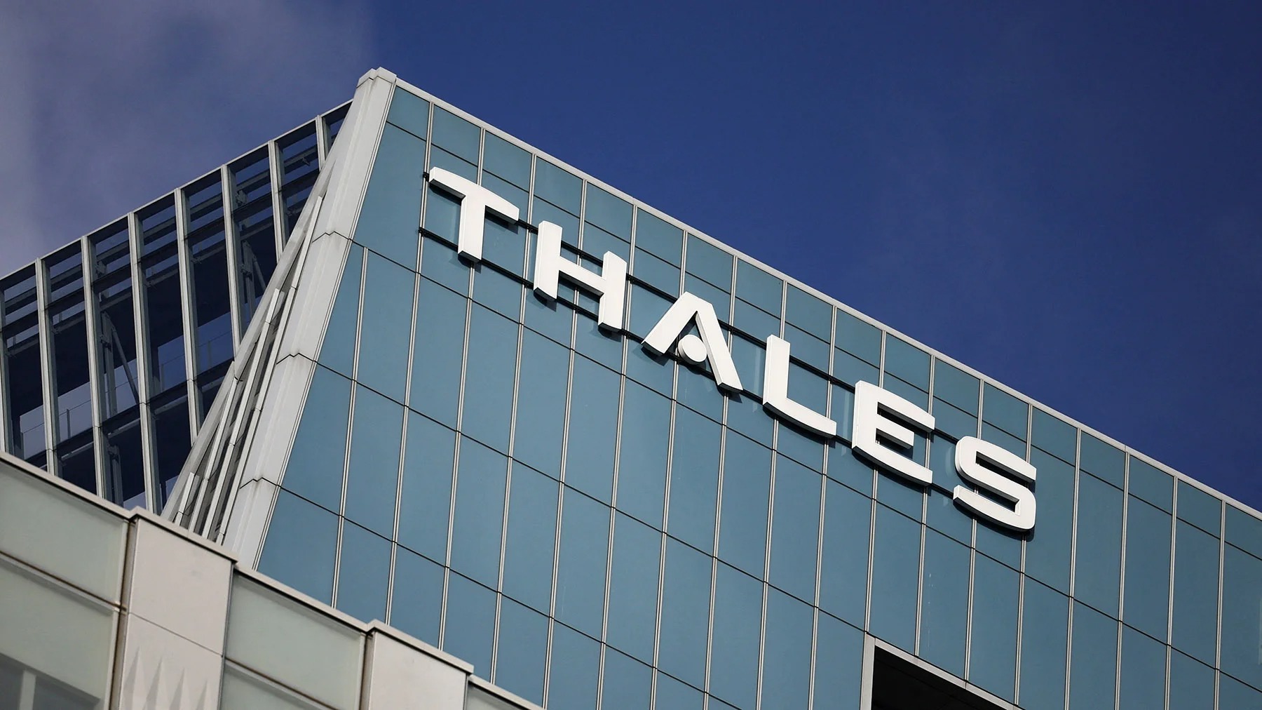 Thales объявила об уходе из России: компания защищала данные клиентов в 20 банках